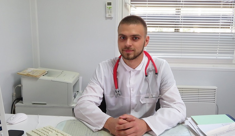 Коллектив Спас-Деменской участковой больницы пополняется кадрами по программе «Земский фельдшер»