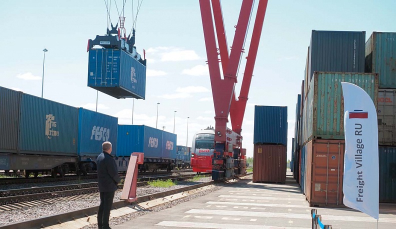 С земли Калужской  на Дальний Восток