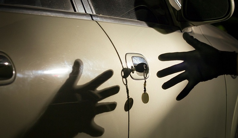 В Калужской области бывший сотрудник предприятия угнал погрузчик