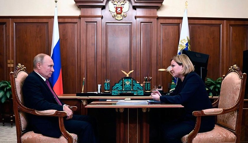 Ольга Любимова сказала Владимиру Путину, что его ждут в Калуге