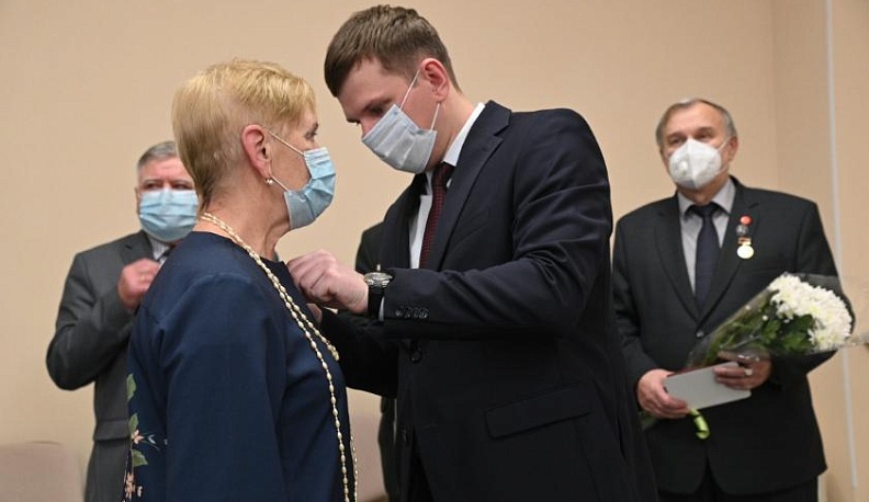 В Калужской области наградили тружеников системы профтехобразования