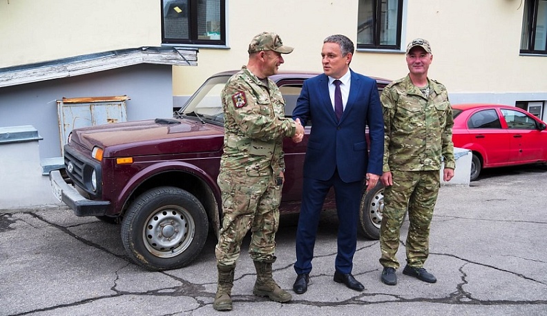 Из Калуги отправили автомобиль в зону проведения СВО