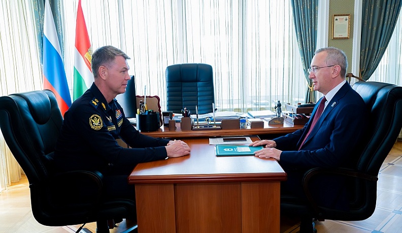 Владислав Шапша и Дмитрий Аристов обсудили работу судебных приставов