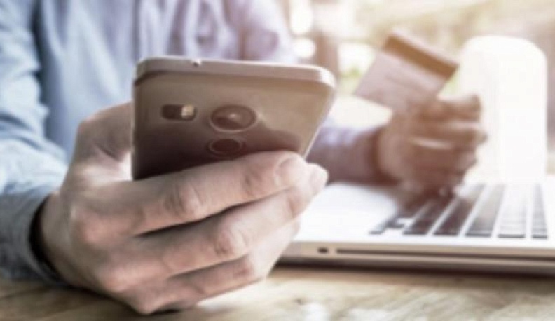 С банковских карт интернет-продавцов житель Малоярославца снял больше 50 тысяч