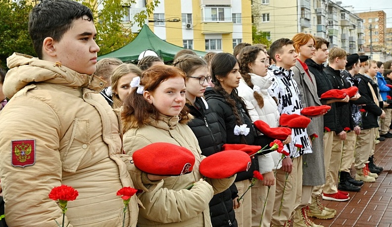Калужане провели митинг в поддержку СВО