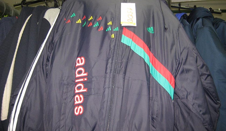 Калужские магазины лишились 2600 «брендовых» вещей