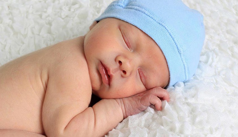 В Калуге родились Теона и Велизар