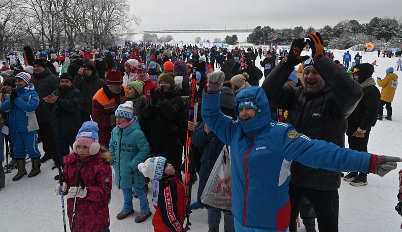 К ЗДОРОВЬЮ – НА ЛЫЖАХ!