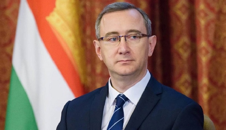 Владислав Шапша поздравил женщин Калужской области с 8 Марта