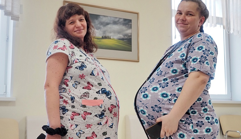 Кто-кто в животике живёт?