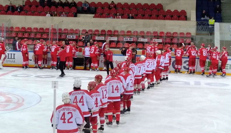Калужане побывали на празднике хоккейного «Спартака»