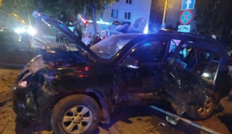 В Калуге столкнулись легковушки 