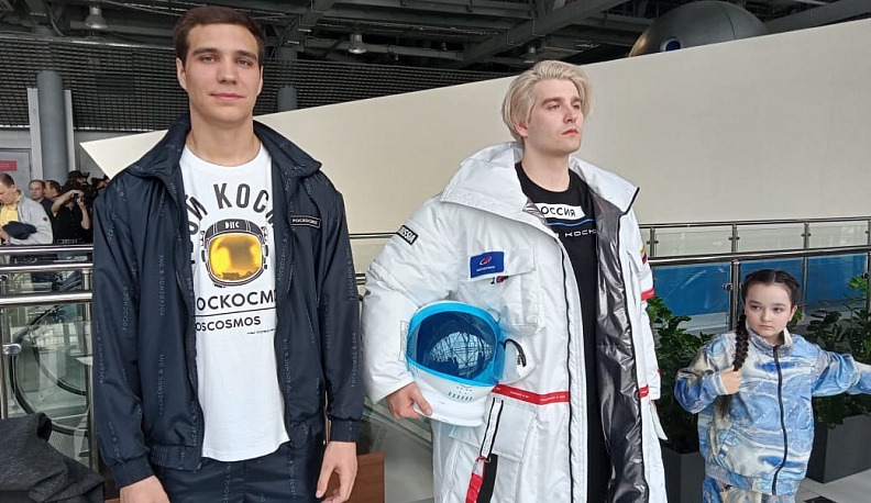 Владислав Шапша и Дмитрий Рогозин побывали на модном показе в Калуге