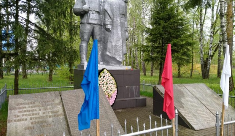 В Хвастовичах отмечают победный 9 мая 