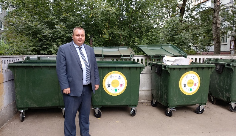 В Калуге установили 50 новых контейнеров для сбора сухого мусора