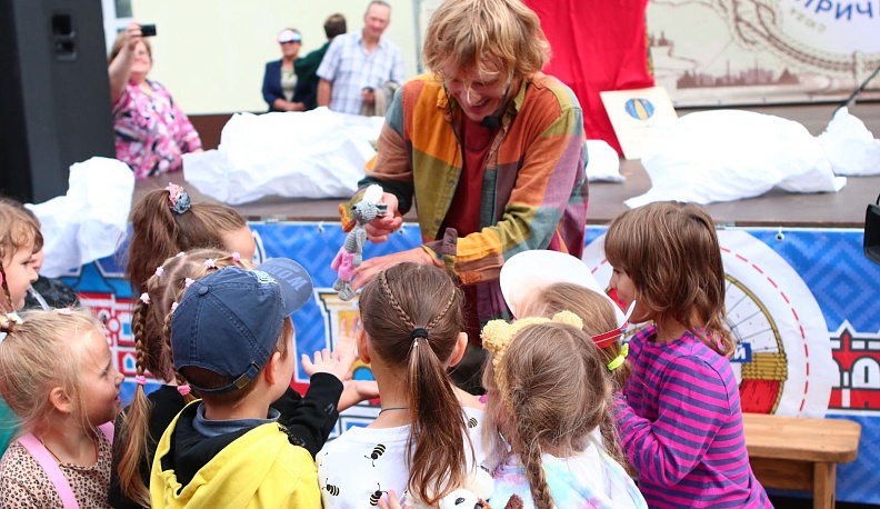 Искусство  в режиме 365