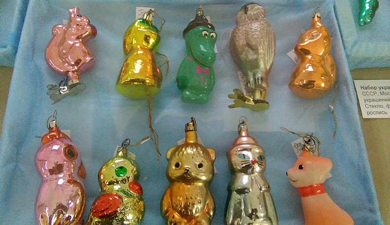 В «Палатах Коробовых» можно увидеть советские елочные украшения