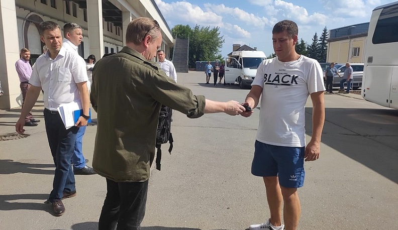 Из Калужской области на восстановление Первомайска выехали 56 добровольцев