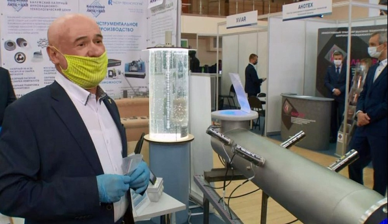 Других посмотреть, себя показать…