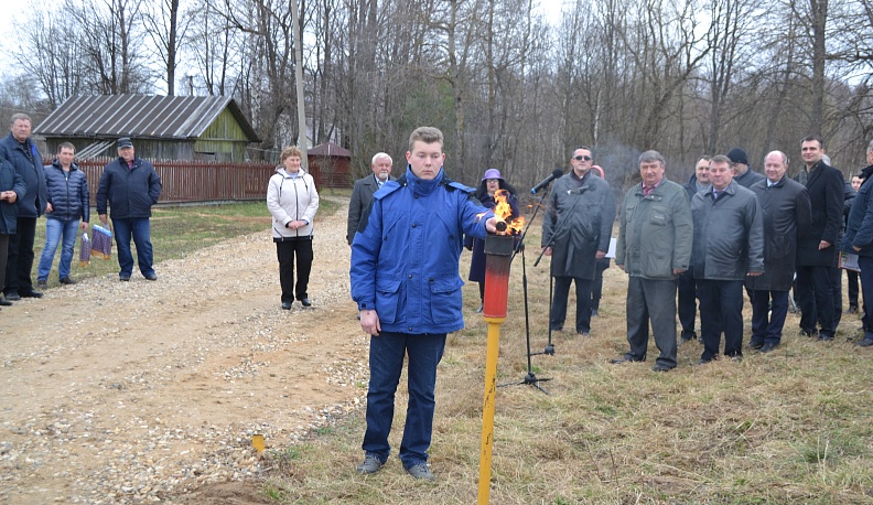 К столетнему юбилею - газ в подарок