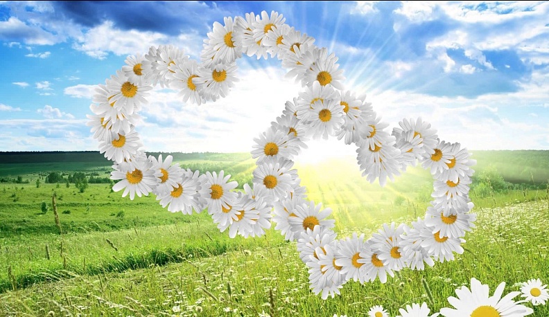 Геннадий Скляр: «Семья - это дом, поддержка близких и святость материнства»