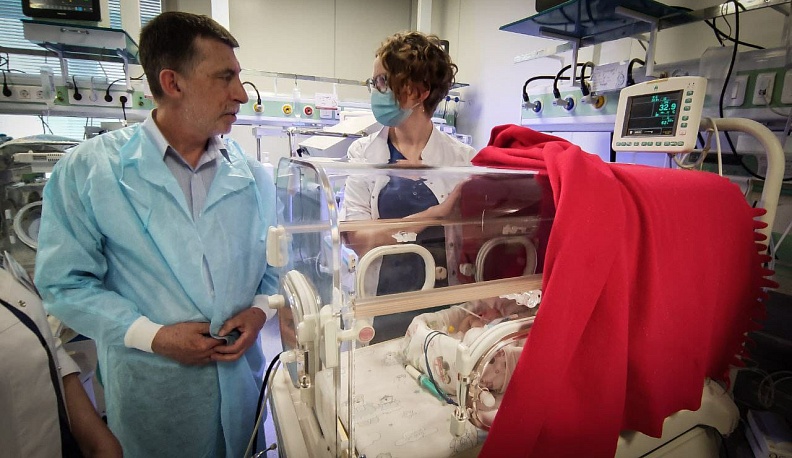 Специалисты Санкт-Петербургского университета педиатрии с рабочим визитом посетили перинатальный центр и детскую областную больницу