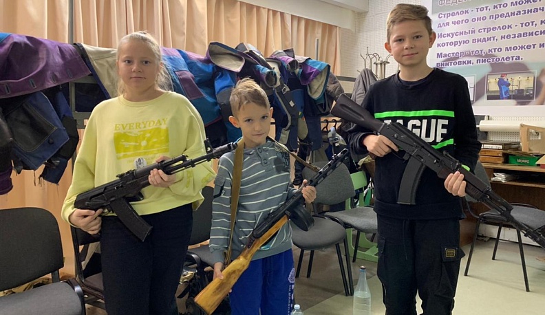 Калужские отцы посоревновались в пулевой стрельбе