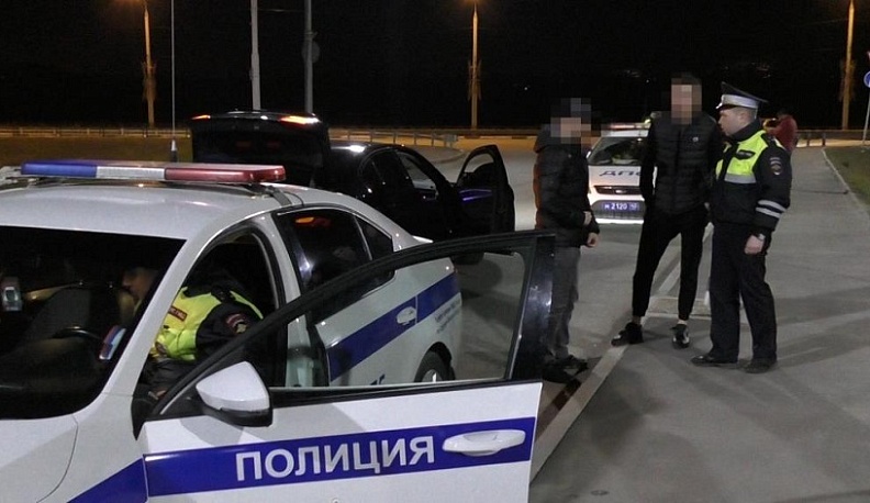 В Калуге полиция провела ночной рейд на набережной Яченского водохранилища