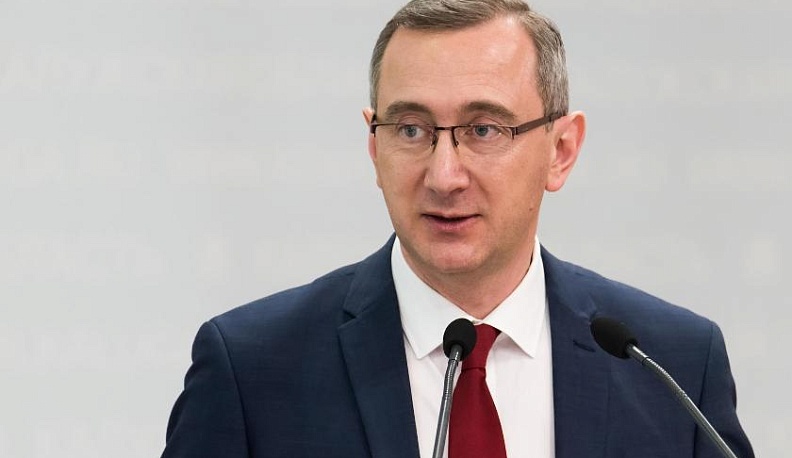 Владислав Шапша считает, что некоммерческие организации следует активнее привлекать к решению проблем детства