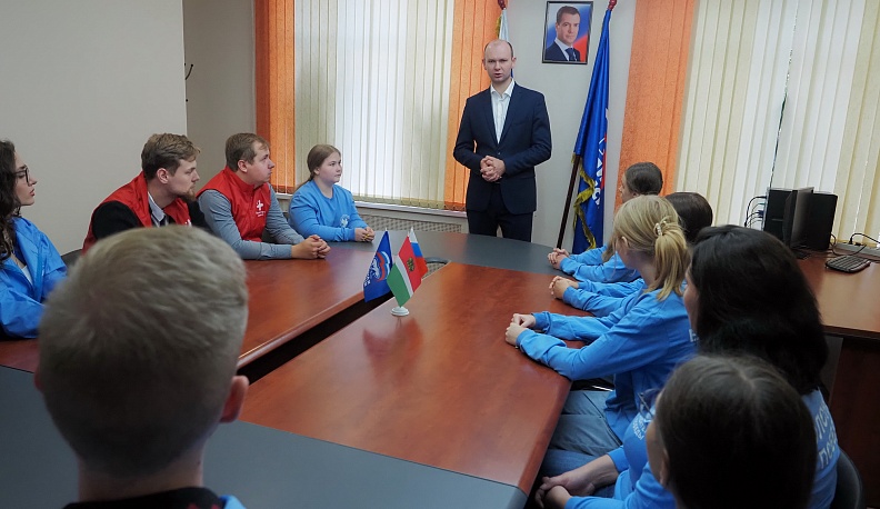 В Калужской области начал работу штаб помощи семьям военнослужащих и мобилизованных 