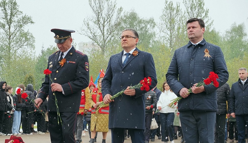 В Калуге почтили память павших героев Великой Отечественной войны 