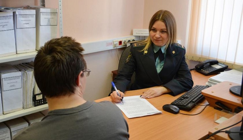 Калужские приставы рассказали, как защититься от коллекторов