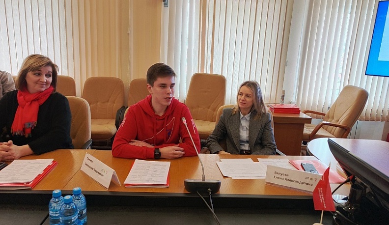 В Калуге рассказали о делах и инициативах «Движения Первых»