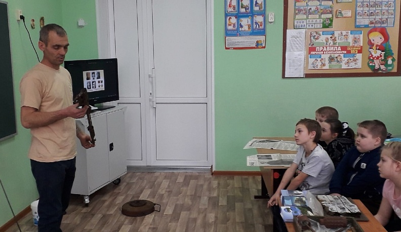 В Спас-Деменском районе отметили День Неизвестного Солдата