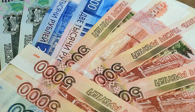 Выплаты по соцконтракту вырастут на 100 тыс рублей по предложению Владислава Шапши