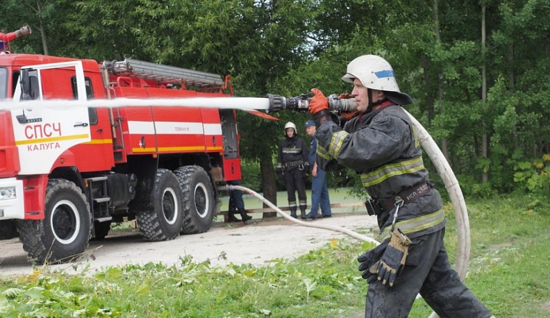 В калужских лесничествах обработали более 50 термоточек и ликвидировали два пожара
