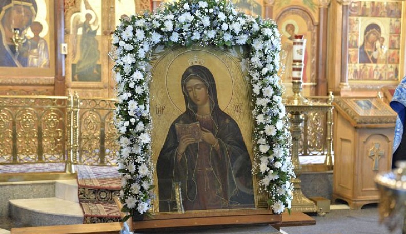 Чудотворную икону Богородицы крестным ходом пронесут из Козельска в Оптину пустынь