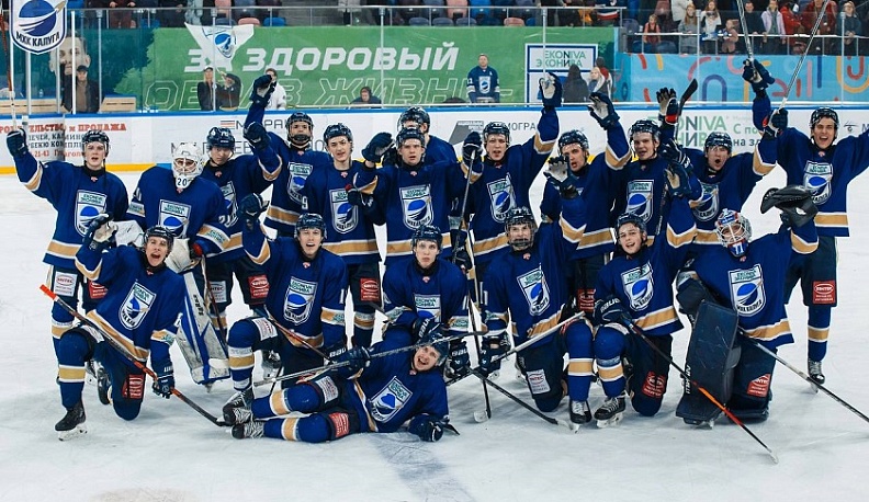 Калужские хоккеисты провели серию выездных матчей