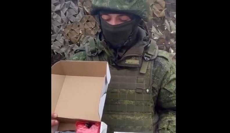 Прихожане кировского храма отправили рации бойцам в зону СВО