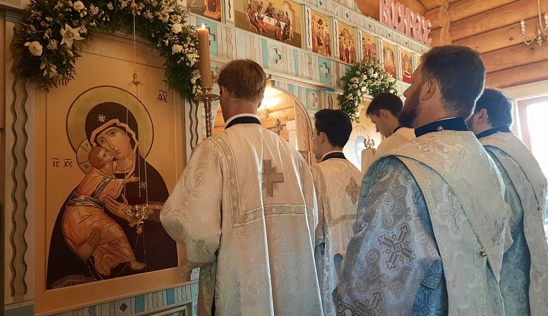 В Тарусе освятили подворье с храмом во имя Всех Русских Святых