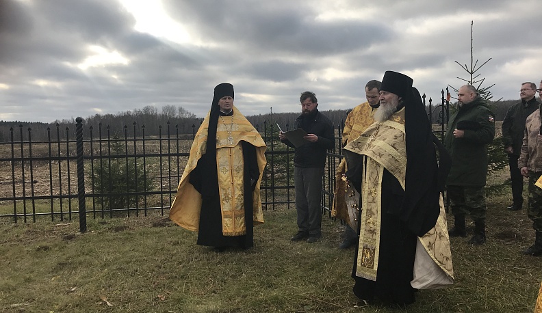 Братия Никитского скита Боровского Пафнутьева монастыря почтила память воинов