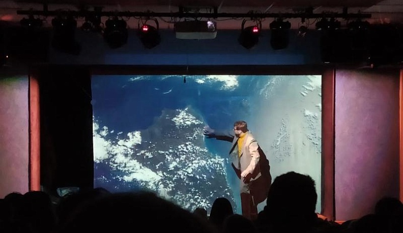 Калужский театр кукол показал научно-фантастический спектакль