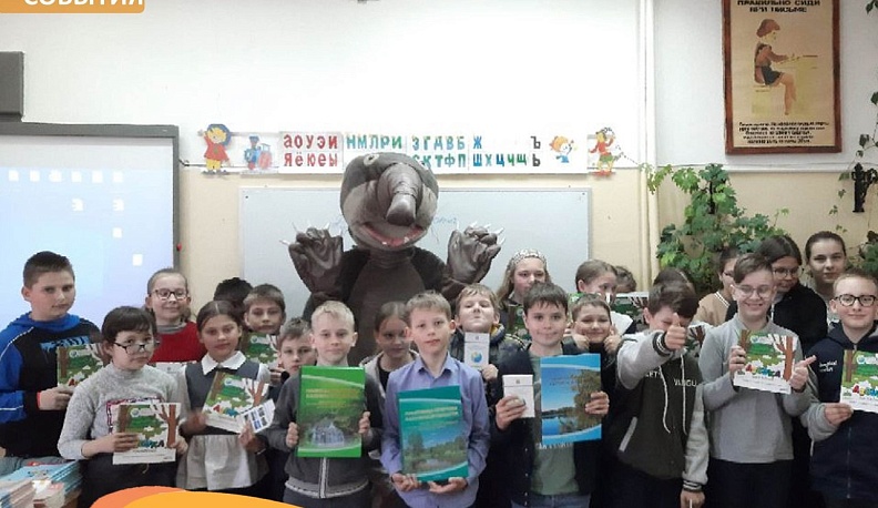 В Калужской области учащиеся отмечают День экологического образования