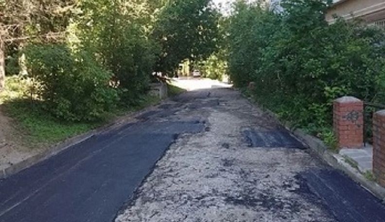 В Калуге продолжаются работы по ремонту дорог