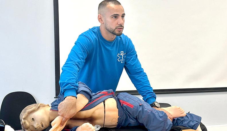 Для себя  и того парня