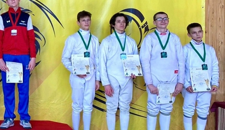 Калужские шпажисты вернулись с бронзой с Всероссийских соревнований