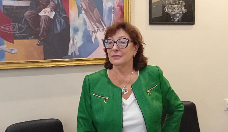 Хозяйка окна в космос 