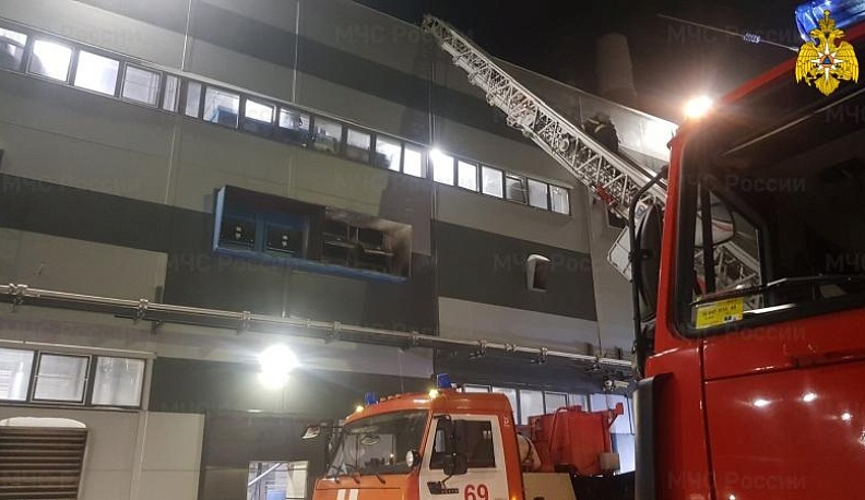 В Калужской области на заводе в индустриальном парке потушили пожар