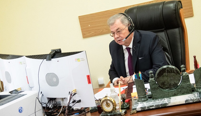 Анатолий Артамонов: «Выездная торговля при помощи автомагазинов - действенный и актуальный метод борьбы с распространением коронавирусной инфекции»