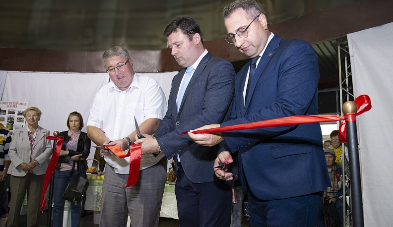 В калужском Доме народного творчества и кино «Центральный» открылась выставка даров сада и огорода